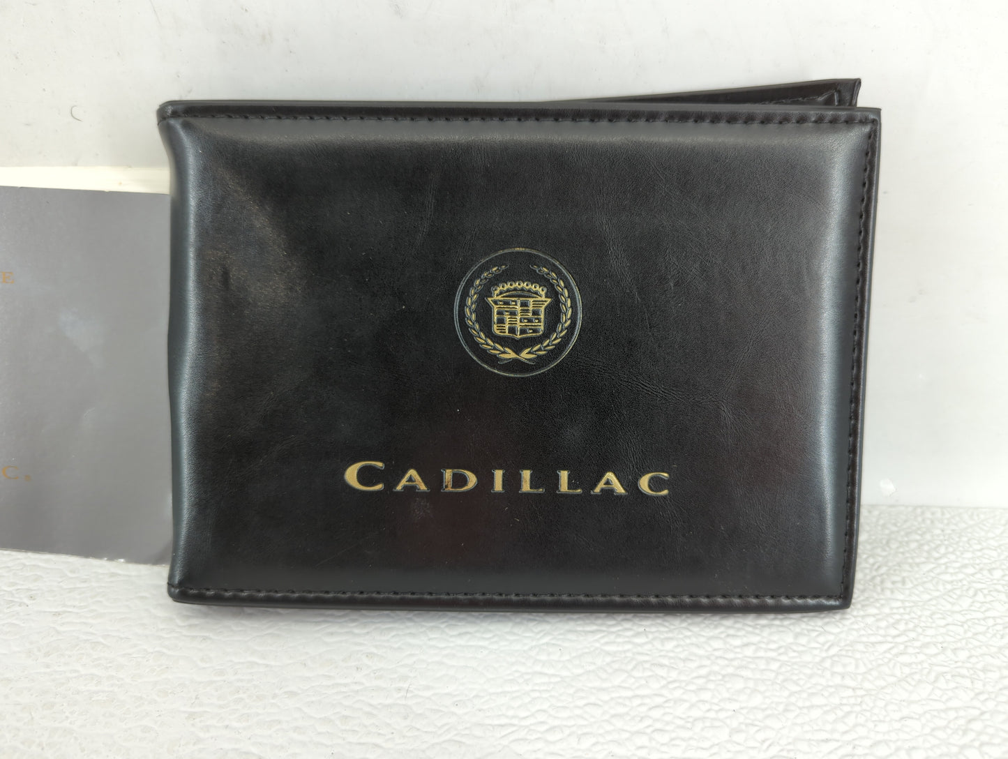 2000 Cadillac Deville Owners Manual Book Guide OEM Used Auto Parts - Oemusedautoparts1.com
