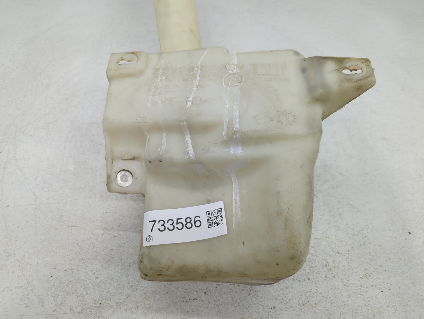 2000-2005 Cadillac Deville Windshield Washer Fluid Reservoir Bottle Oem - Oemusedautoparts1.com