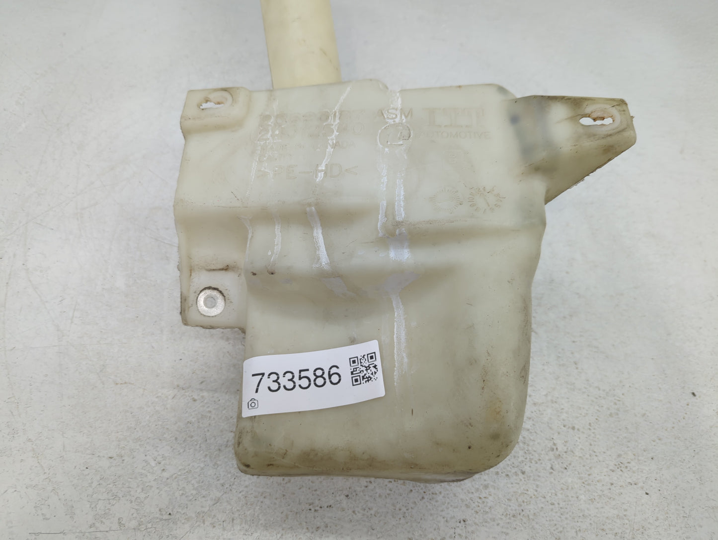 2000-2005 Cadillac Deville Windshield Washer Fluid Reservoir Bottle Oem - Oemusedautoparts1.com
