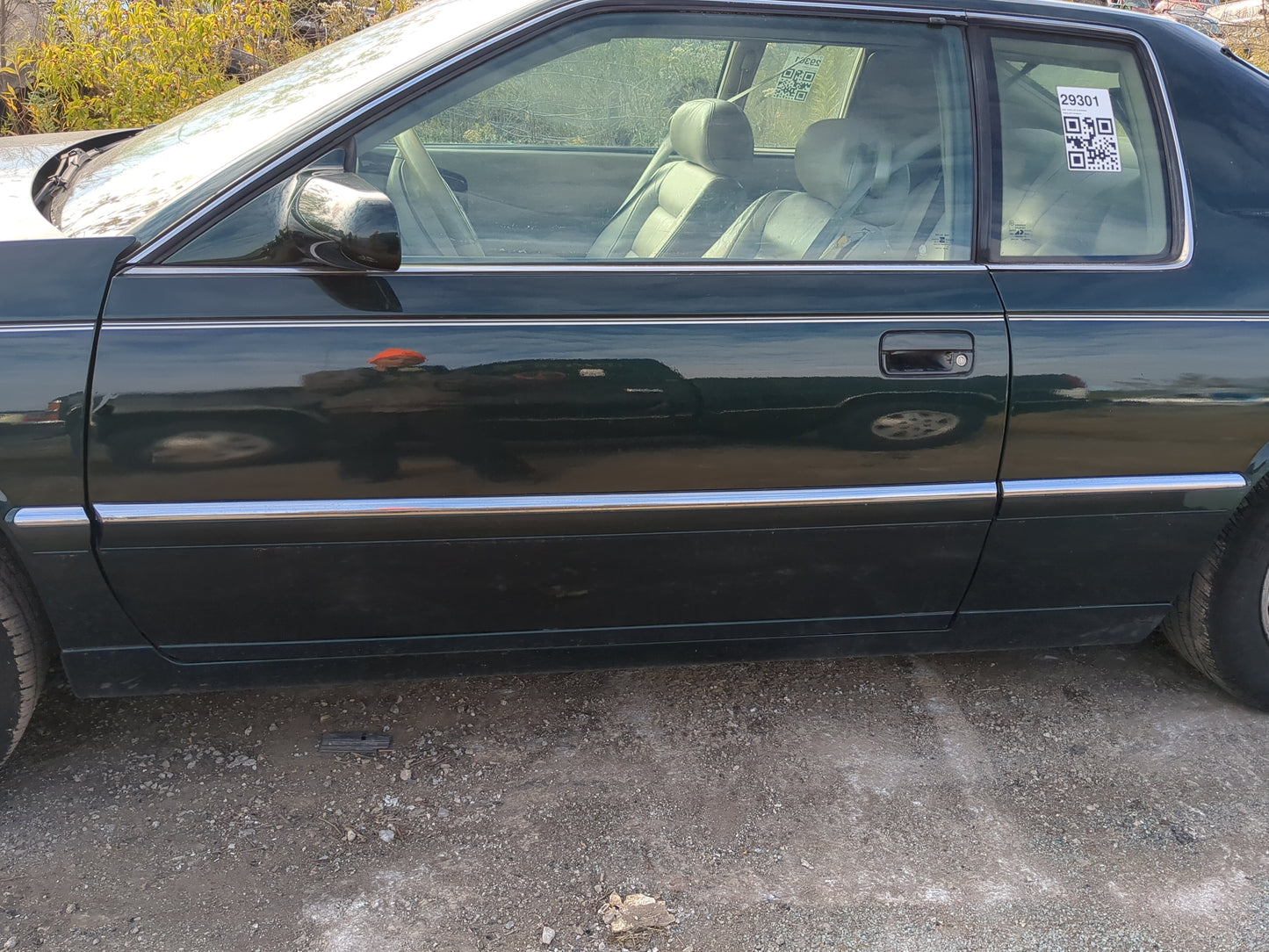 1992-2002 Cadillac Eldorado Driver Front Door Oem - Oemusedautoparts1.com