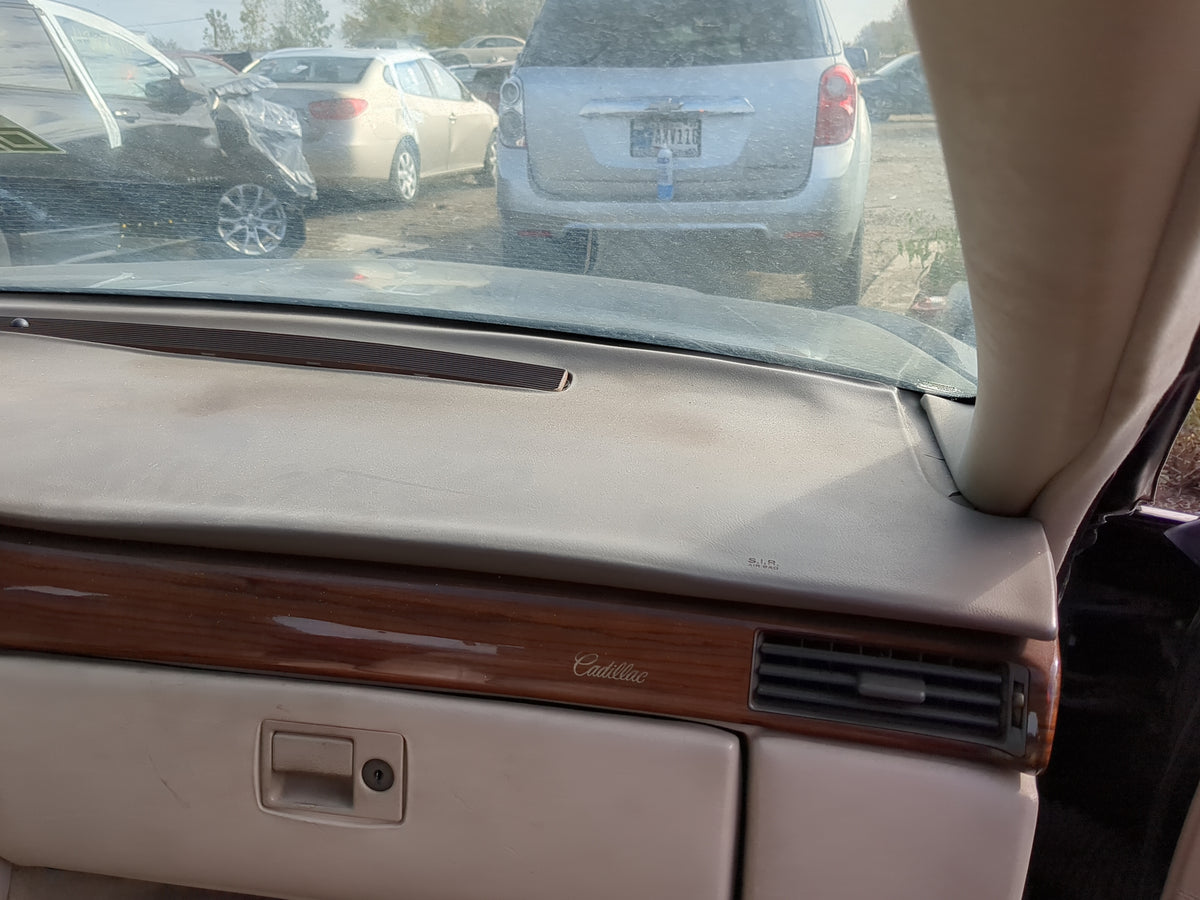 2000 Cadillac Eldorado Air Bag Passenger Right Dashboard OEM Fits OEM Used Auto Parts - Oemusedautoparts1.com