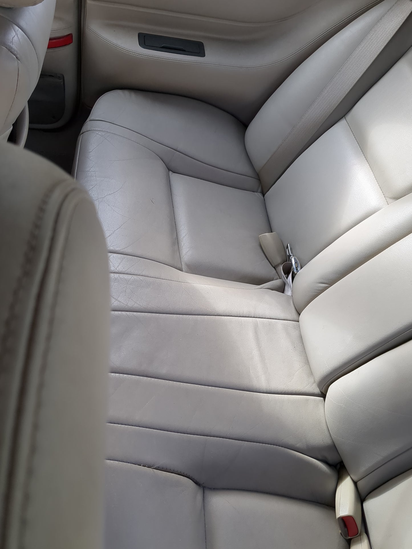 2000 Cadillac Eldorado Rear Seat Oem - Oemusedautoparts1.com