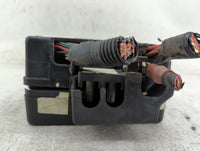 2000 Cadillac Escalade Fusebox Fuse Box Panel Relay Module P/N:12146286 Fits OEM Used Auto Parts - Oemusedautoparts1.com