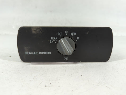1999-2000 Cadillac Escalade Climate Control Module Temperature AC/Heater Replacement P/N:162093459256 Fits OEM Used Auto Par