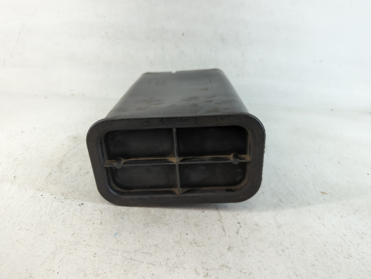 2000 Cadillac Escalade Fuel Vapor Charcoal Canister - Oemusedautoparts1.com