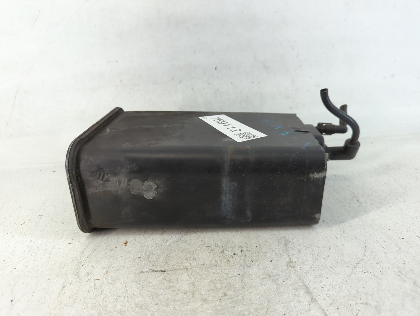 2000 Cadillac Escalade Fuel Vapor Charcoal Canister - Oemusedautoparts1.com