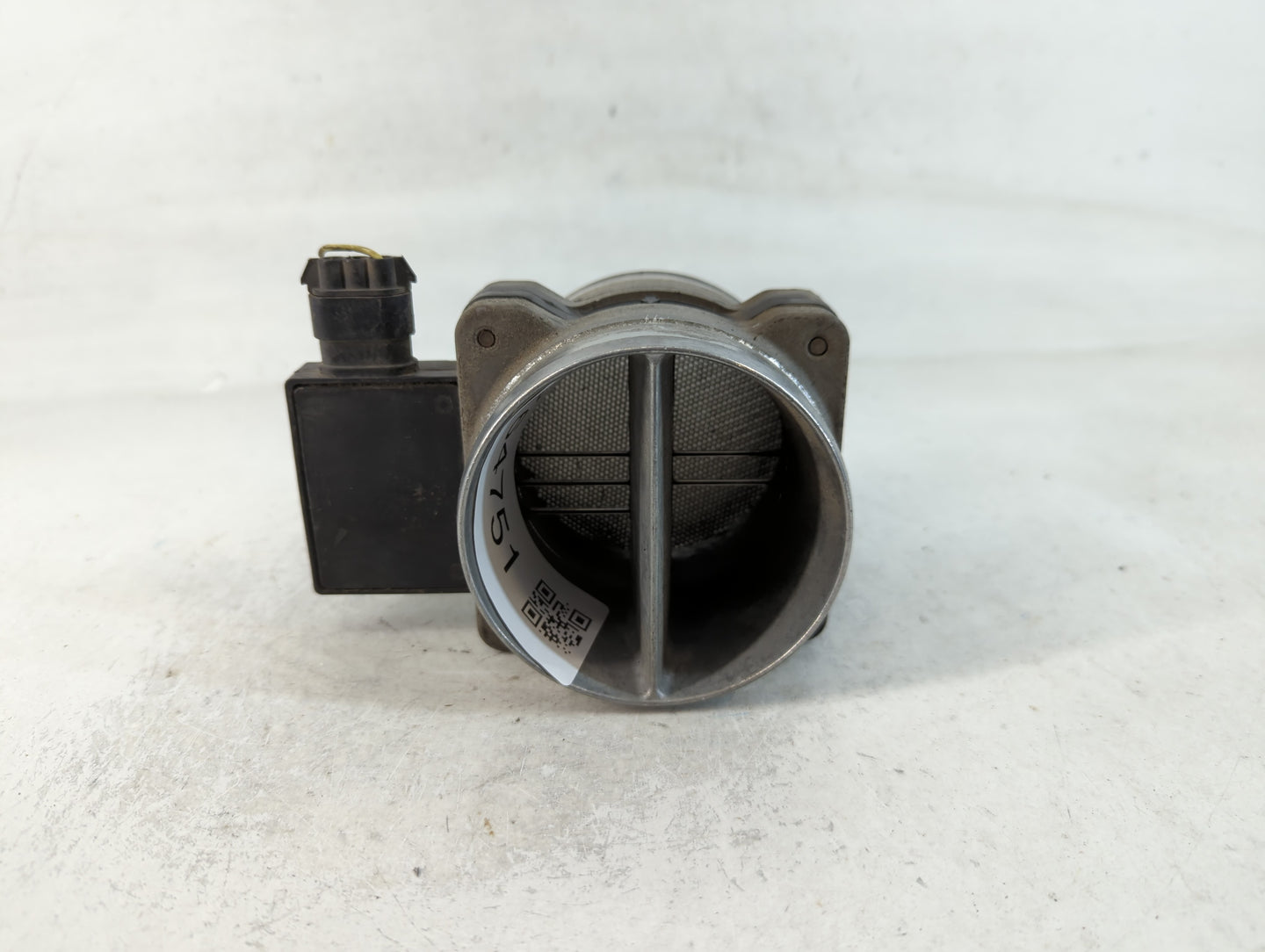 2000 Cadillac Escalade Throttle Body Fits Fits 2001 2002 OEM Used Auto Parts - Oemusedautoparts1.com