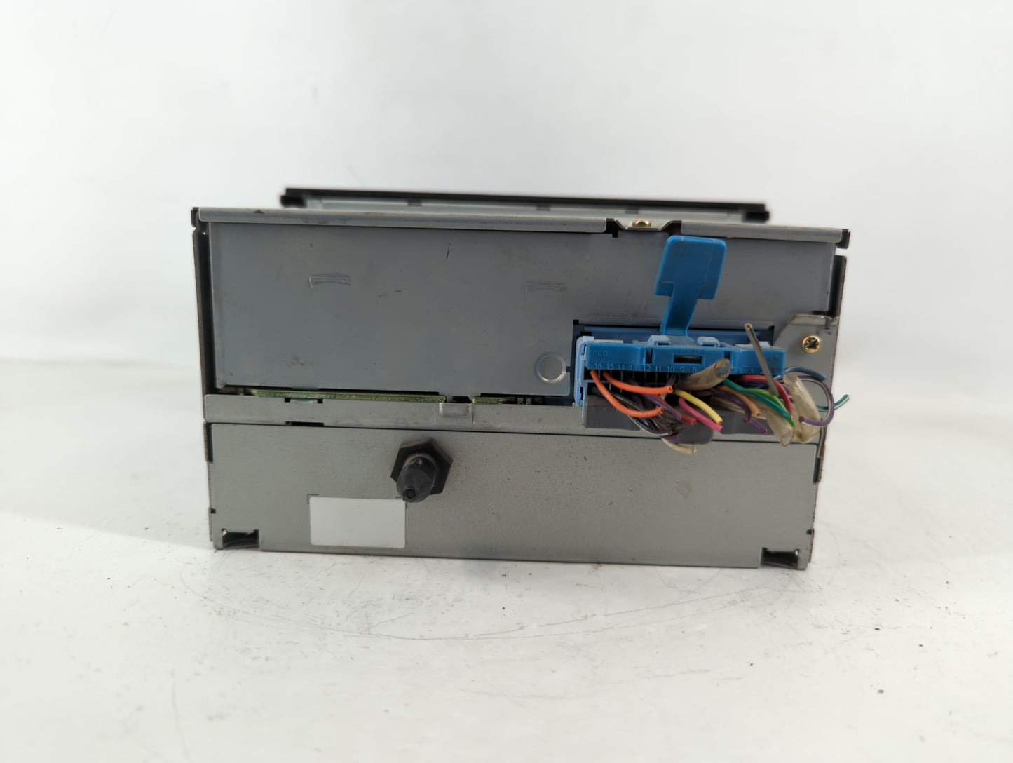 2000-2001 Cadillac Seville Am Fm Cd Player Radio Receiver - Oemusedautoparts1.com