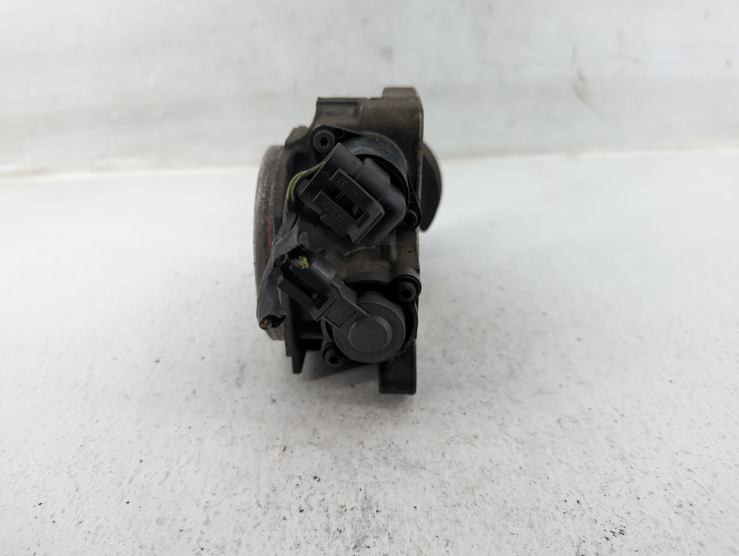 2000 Chevrolet Astro Throttle Body P/N:0028218 Fits OEM Used Auto Parts - Oemusedautoparts1.com