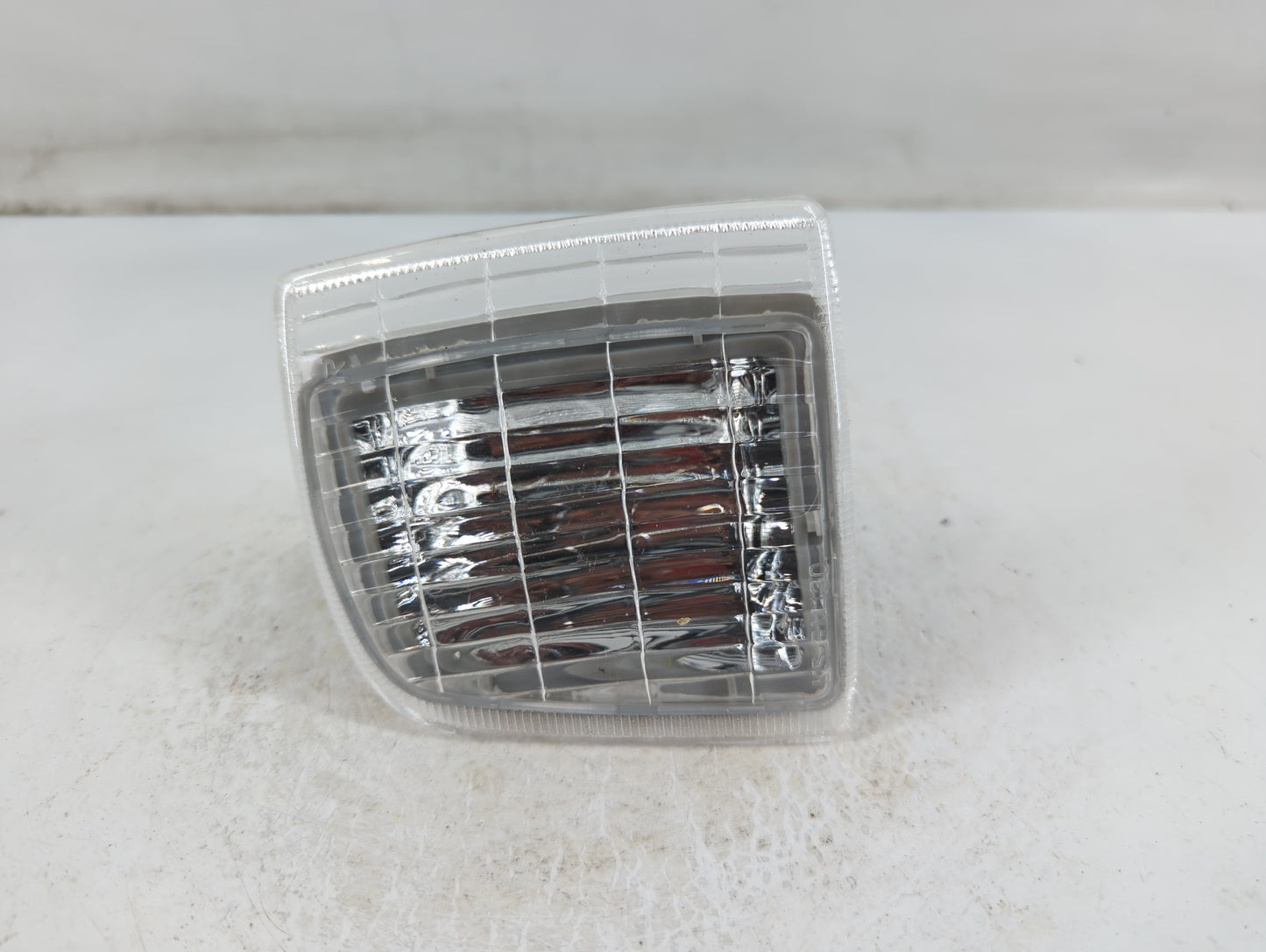 1995-2005 Chevrolet Astro Passenger Right Oem Fog Light Lamp - Oemusedautoparts1.com