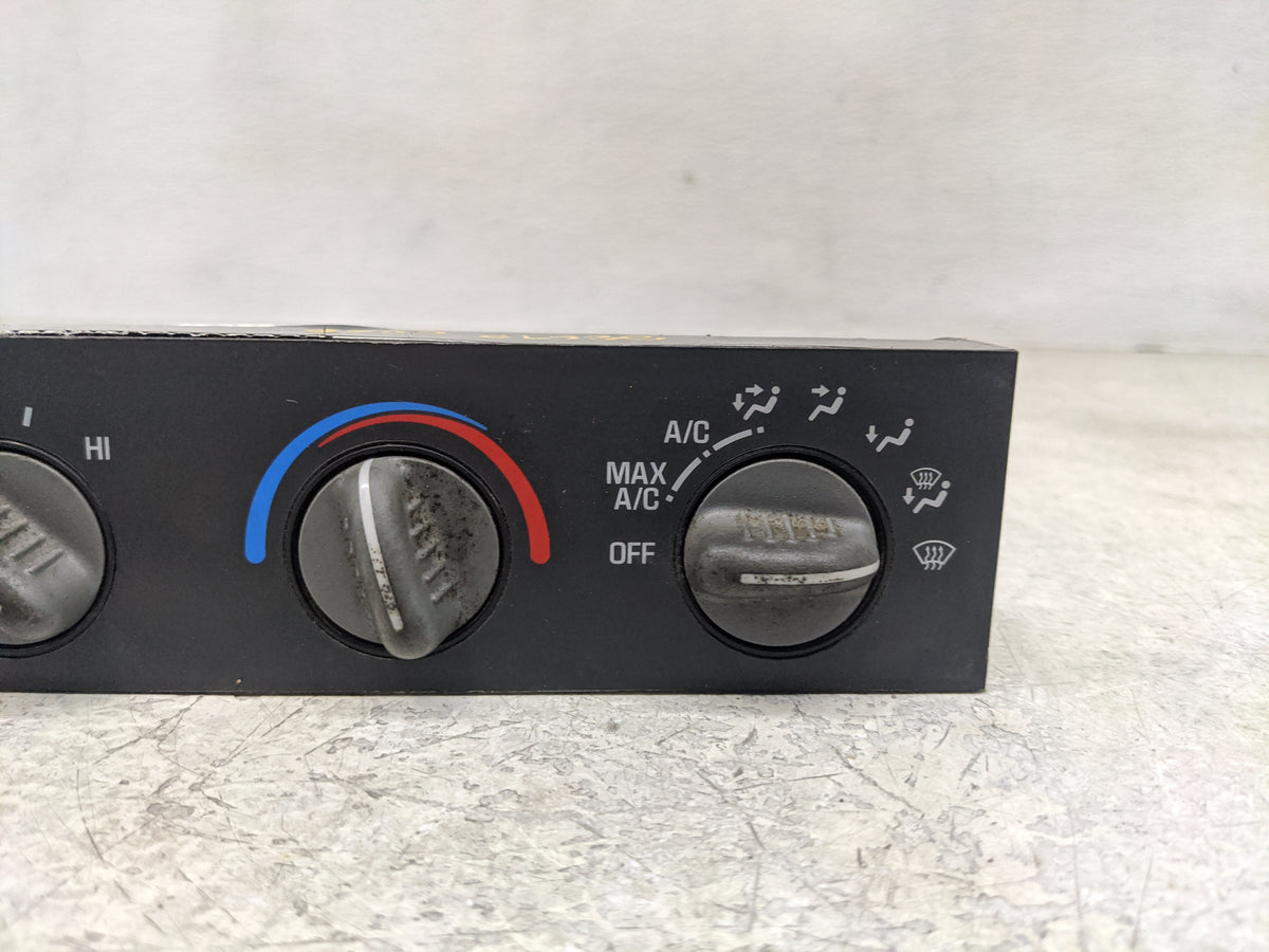 1996-2005 Chevrolet Astro Climate Control Module Temperature AC/Heater Replacement Fits OEM Used Auto Parts - Oemusedautopar
