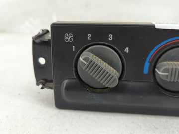 1999-2005 Chevrolet Blazer Climate Control Module Temperature AC/Heater Replacement P/N:16250535 16233937 Fits OEM Used Auto Parts