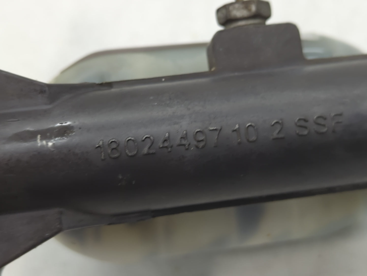 2000 Chevrolet Blazer Brake Master Cylinder - Oemusedautoparts1.com