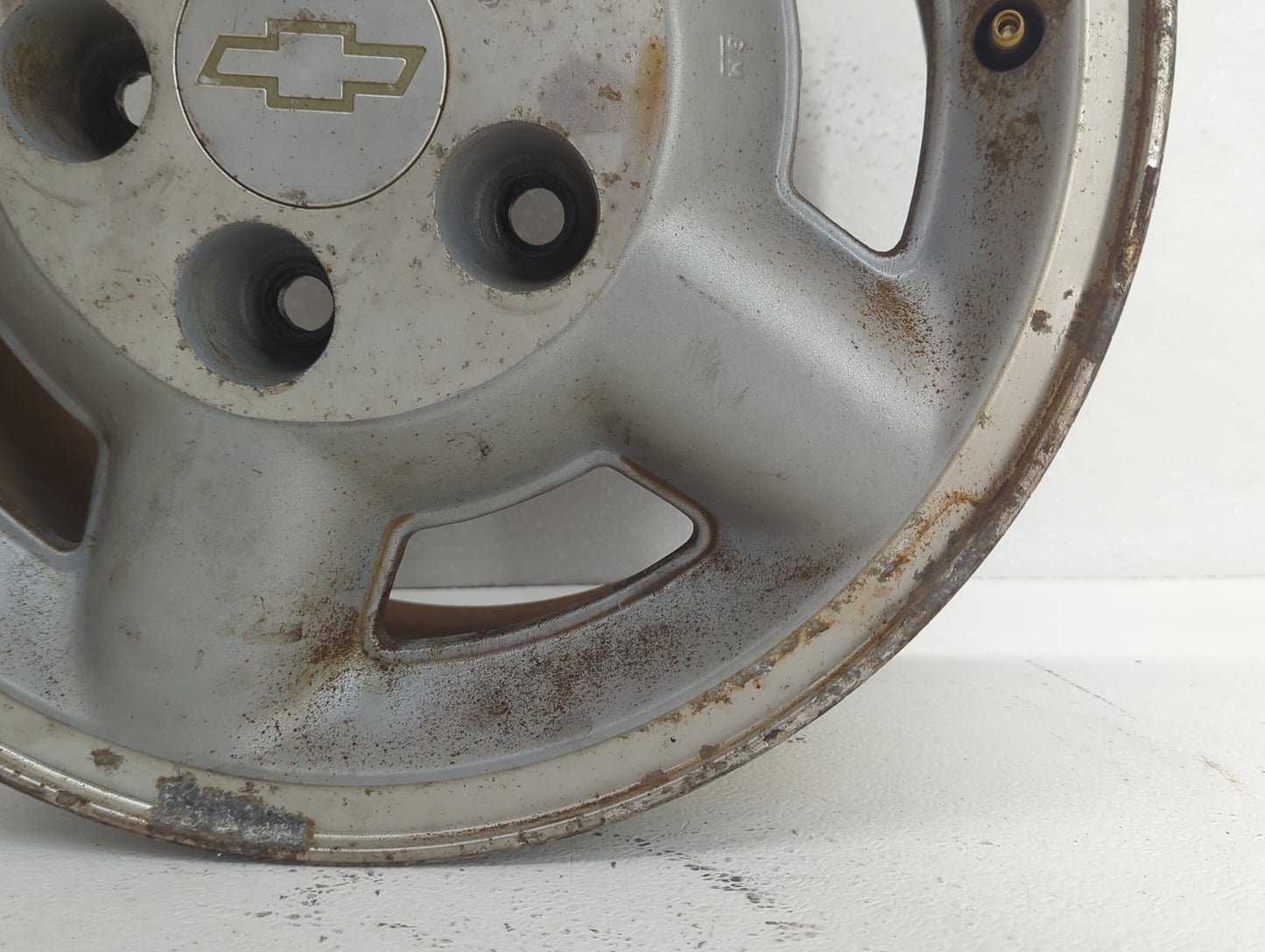 1995-2005 Chevrolet Blazer Oem Wheel Rim Grey - Oemusedautoparts1.com