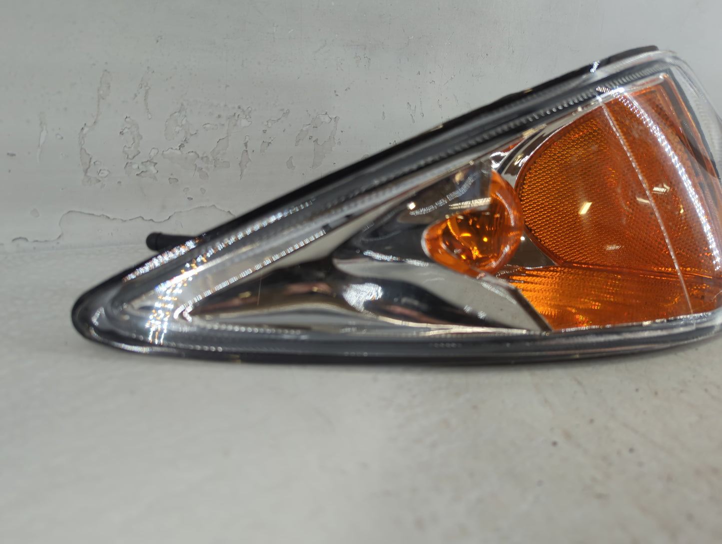 2000-2002 Chevrolet Cavalier Passenger Right Oem Front Light Lamp - Oemusedautoparts1.com