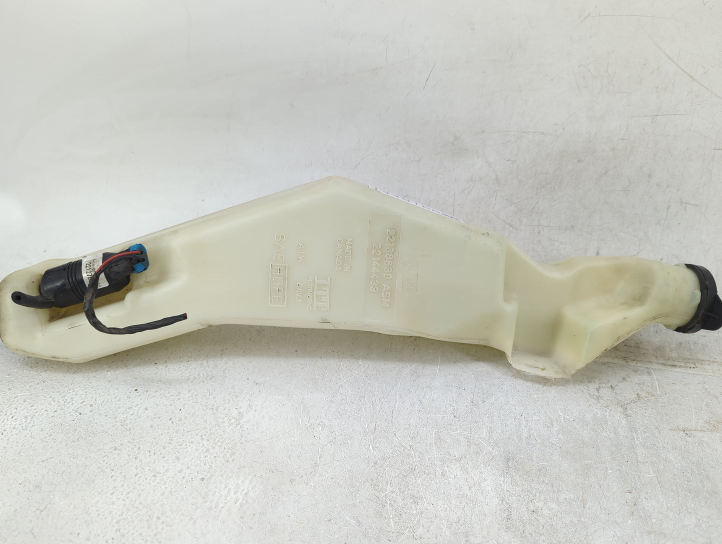 1997 Chevrolet Express 1500 Windshield Washer Fluid Reservoir Bottle - Oemusedautoparts1.com