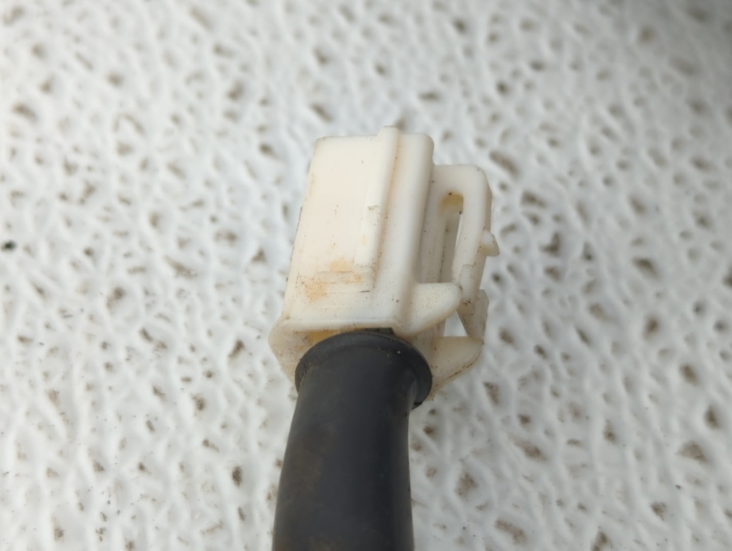 2000 Chevrolet Express 1500 Side Mirror Replacement Driver Left View Door Mirror P/N:E13010109 Fits OEM Used Auto Parts - Oe