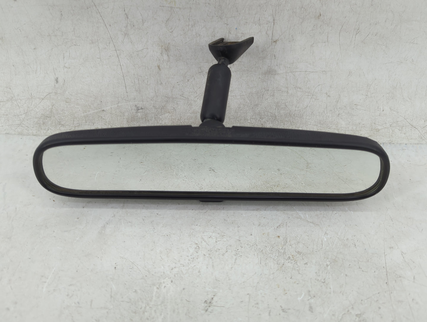 2000-2018 Chevrolet Express 2500 Interior Rear View Mirror Replacement OEM Fits OEM Used Auto Parts - Oemusedautoparts1.com