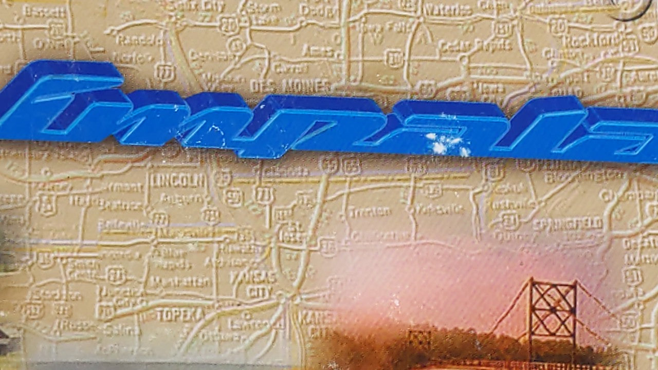 2000 Chevrolet Impala Owners Manual Book Guide OEM Used Auto Parts - Oemusedautoparts1.com