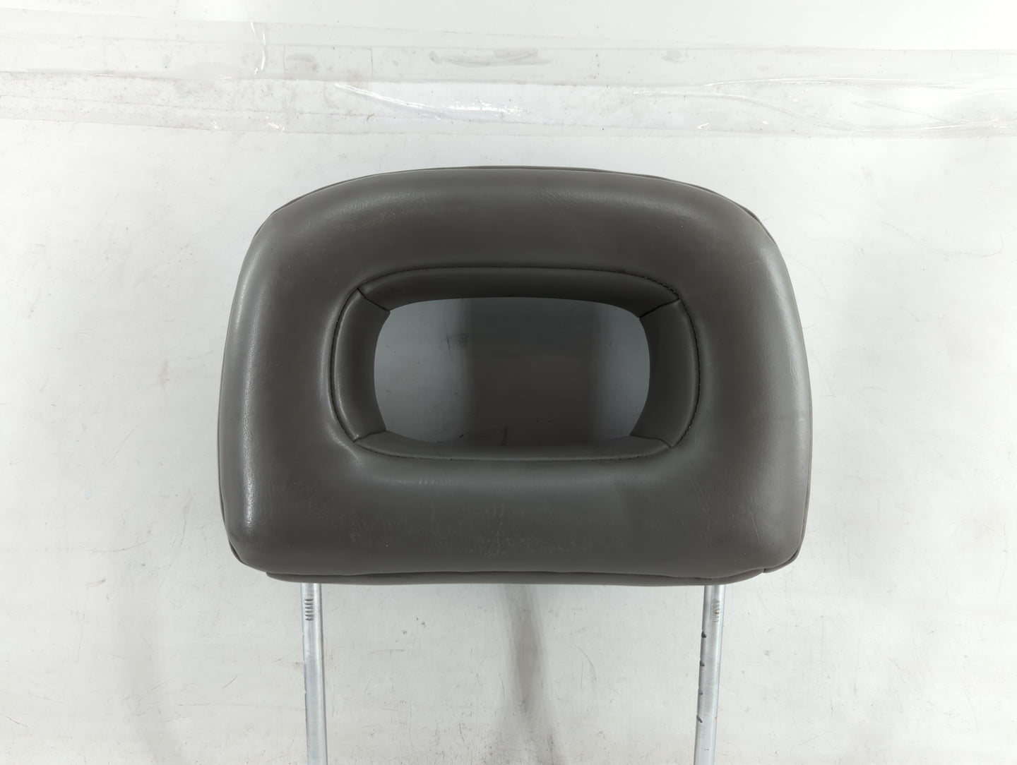 2000-2005 Chevrolet Impala Headrest Head Rest Front Driver Passenger Seat Fits Fits 2000 2001 2002 2003 2004 2005 OEM Used A