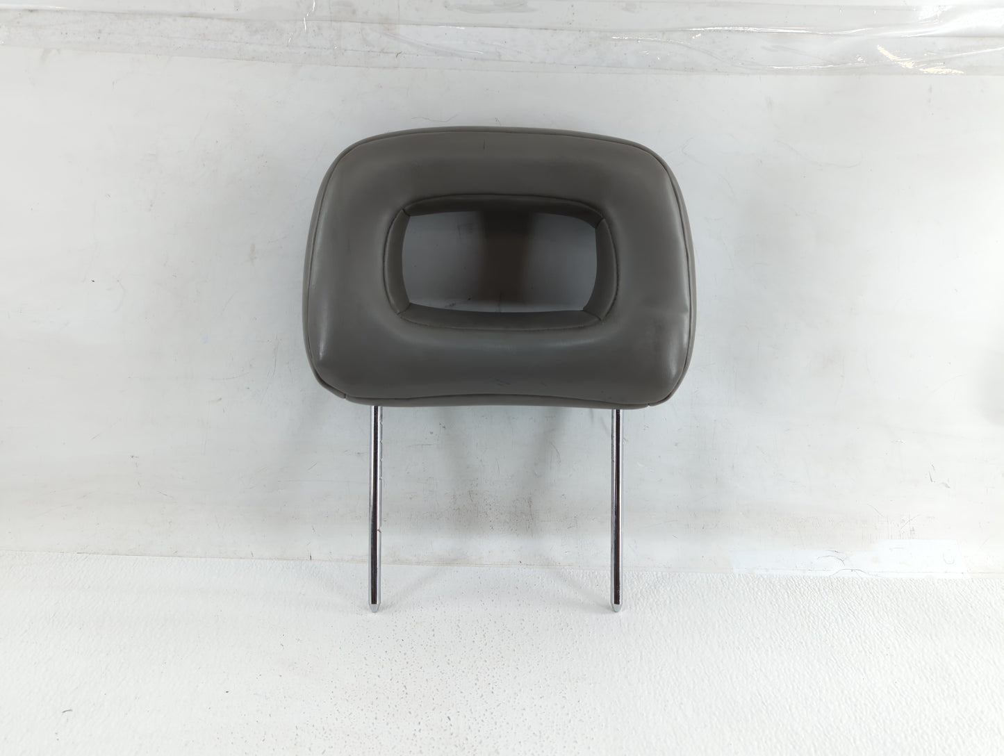 2000 Chevrolet Impala Headrest Head Rest Front Driver Passenger Seat - Oemusedautoparts1.com