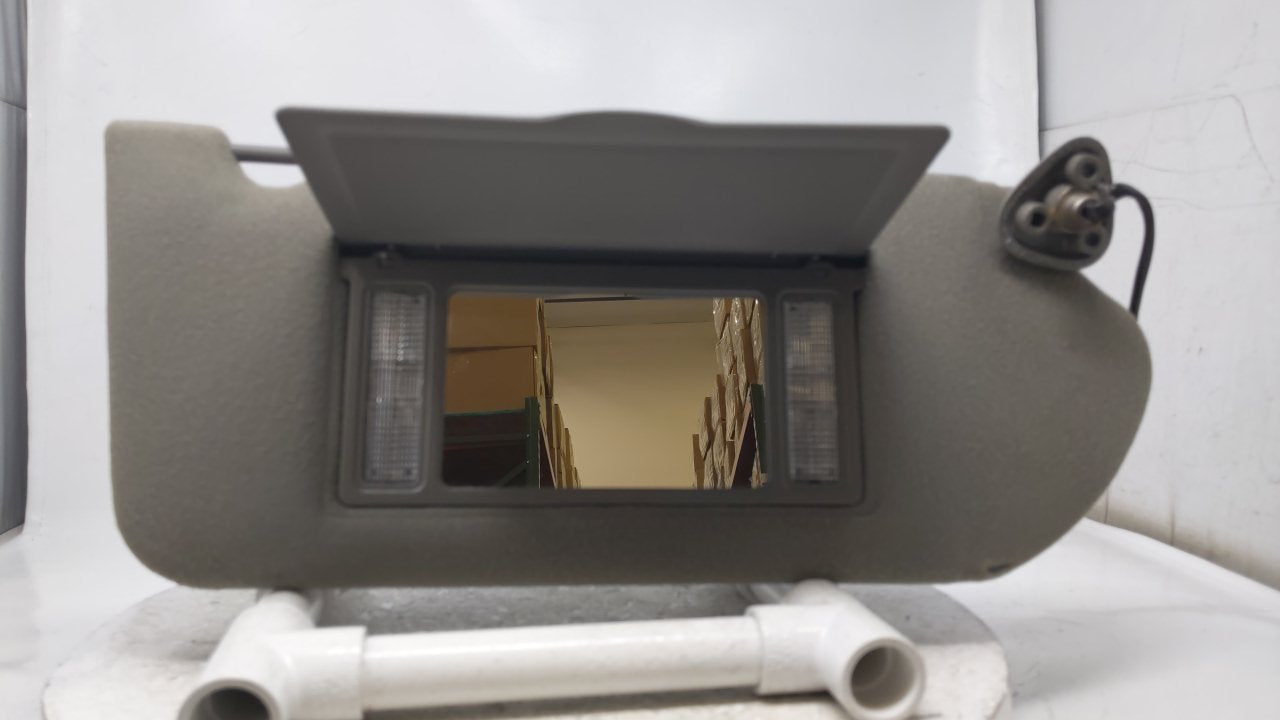 2000-2005 Chevrolet Impala Sun Visor Shade Replacement Passenger Right Mirror Fits Fits 2000 2001 2002 2003 2004 2005 OEM Us