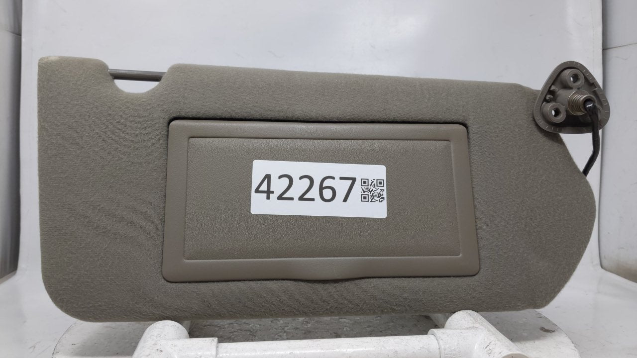 2000 Chevrolet Impala Sun Visor Shade Replacement Passenger Right Mirror Fits OEM Used Auto Parts - Oemusedautoparts1.com