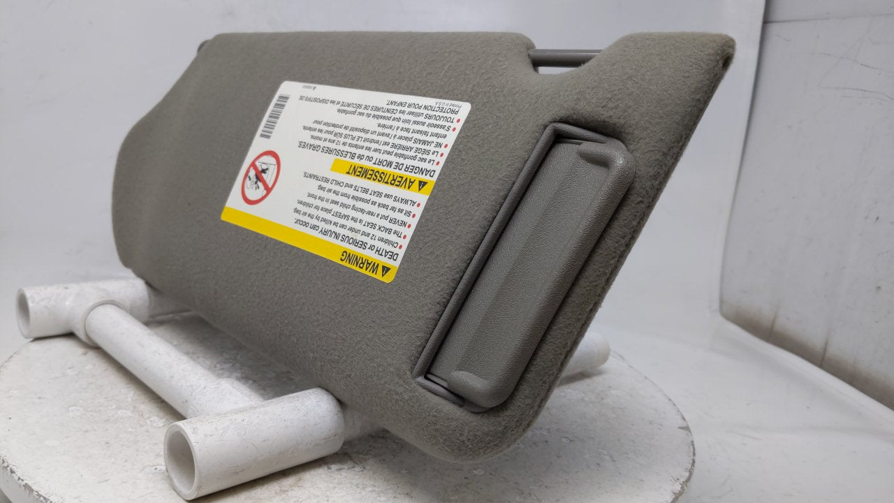 2000 Chevrolet Impala Sun Visor Shade Replacement Passenger Right Mirror Fits OEM Used Auto Parts - Oemusedautoparts1.com