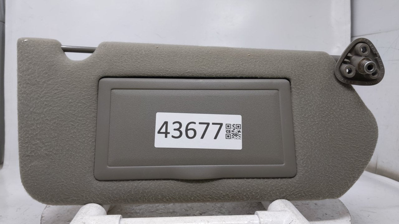 2000 Chevrolet Impala Sun Visor Shade Replacement Passenger Right Mirror Fits OEM Used Auto Parts - Oemusedautoparts1.com