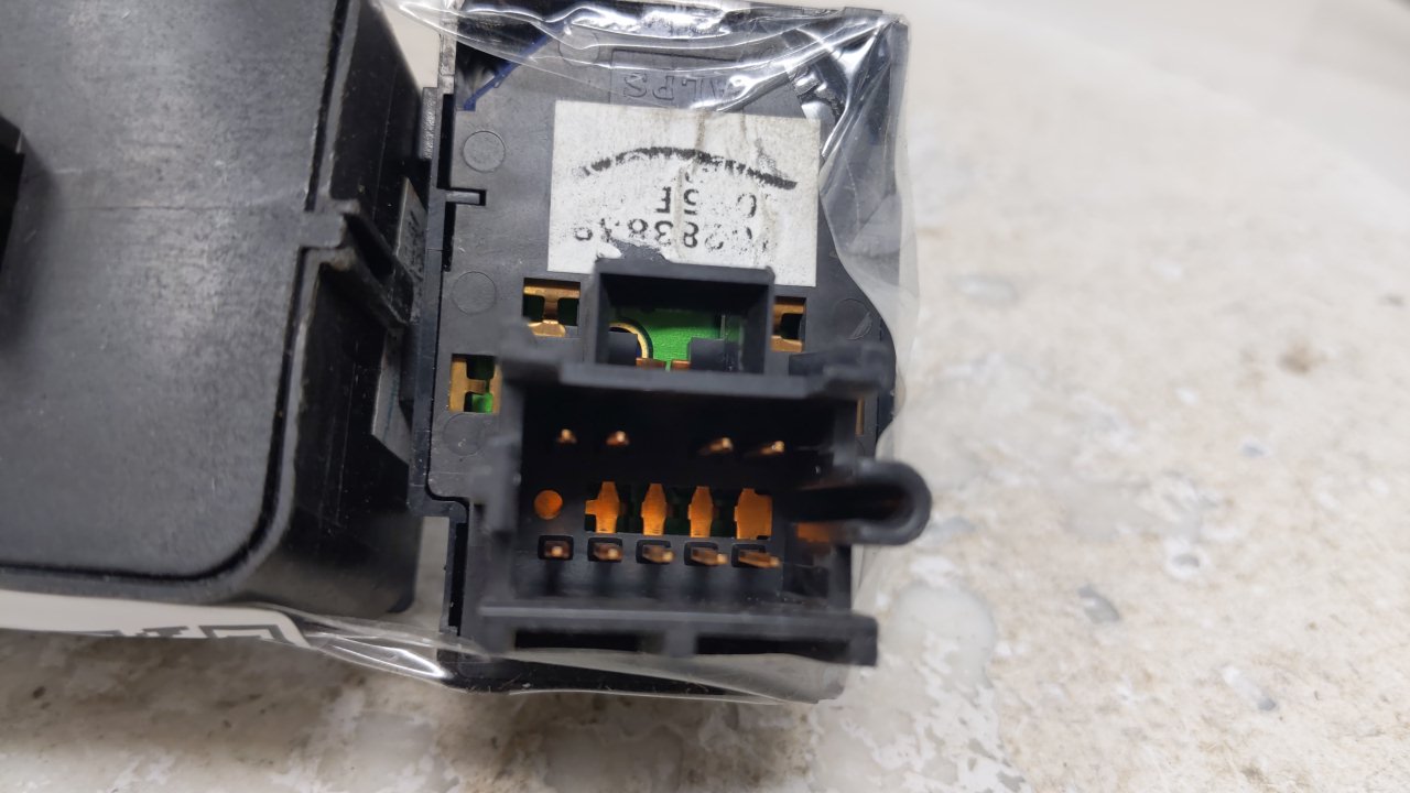 2000 Chevrolet Impala Master Power Window Switch Replacement Driver Side Left Fits OEM Used Auto Parts - Oemusedautoparts1.c