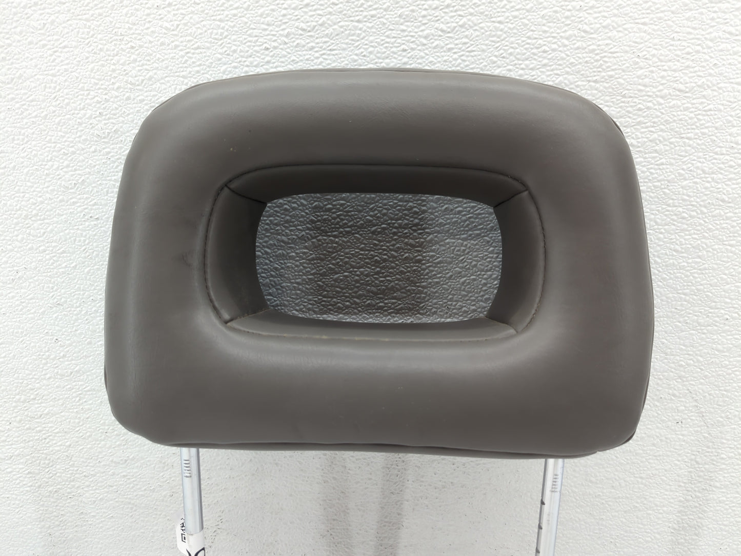2000-2000 Chevrolet Impala Headrest Head Rest Front Driver Passenger Seat - Oemusedautoparts1.com