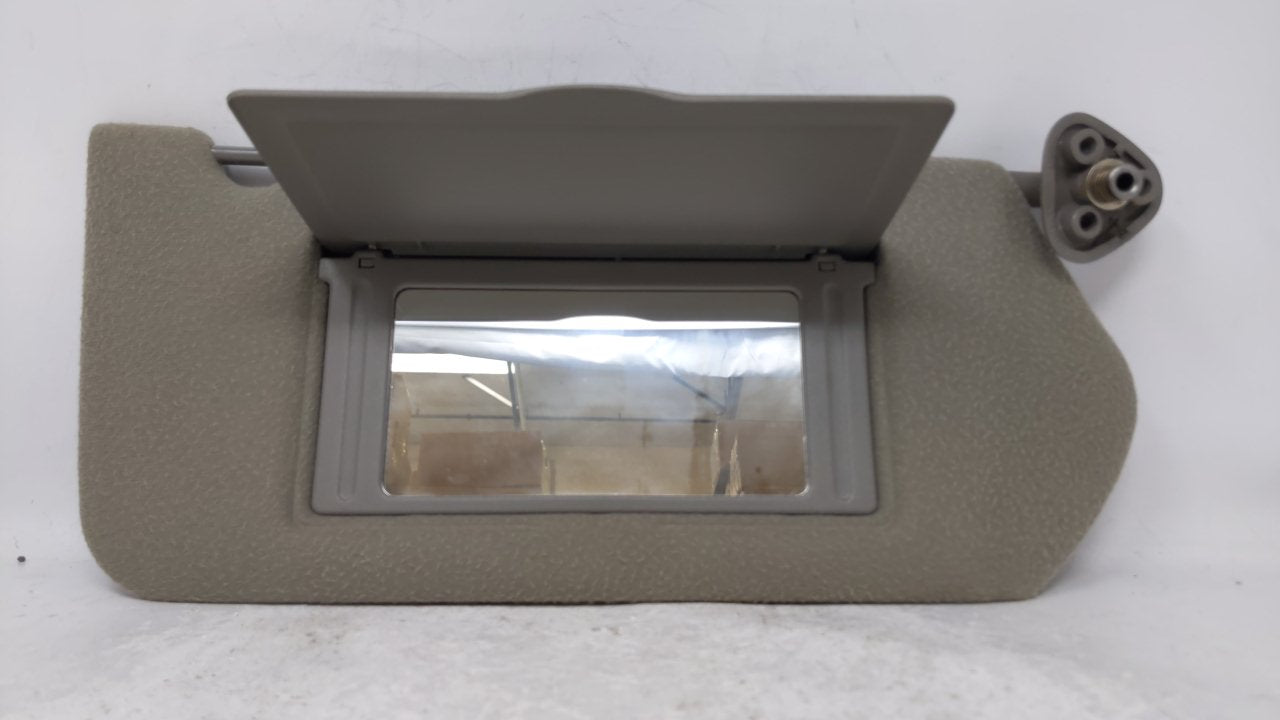 2000 Chevrolet Impala Sun Visor Shade Replacement Passenger Right Mirror Fits OEM Used Auto Parts - Oemusedautoparts1.com