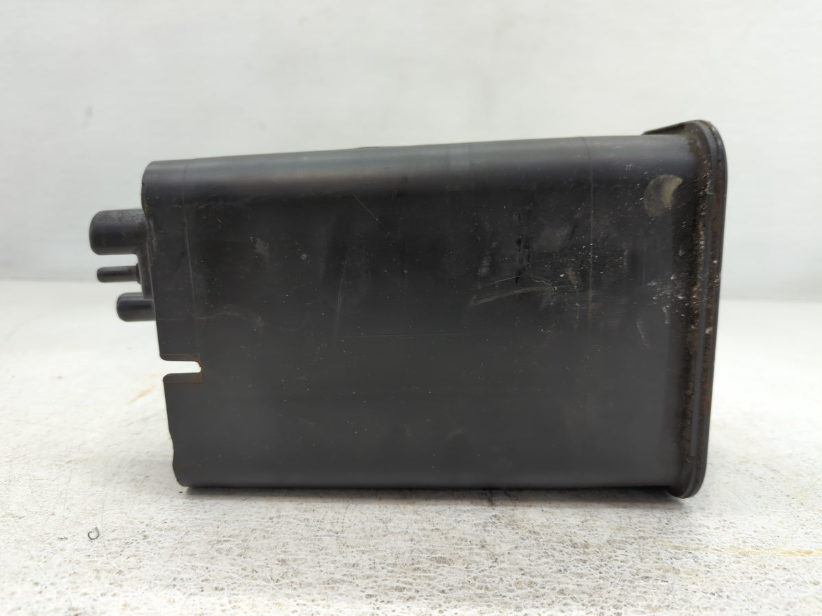 2000 Chevrolet Impala Fuel Vapor Charcoal Canister - Oemusedautoparts1.com
