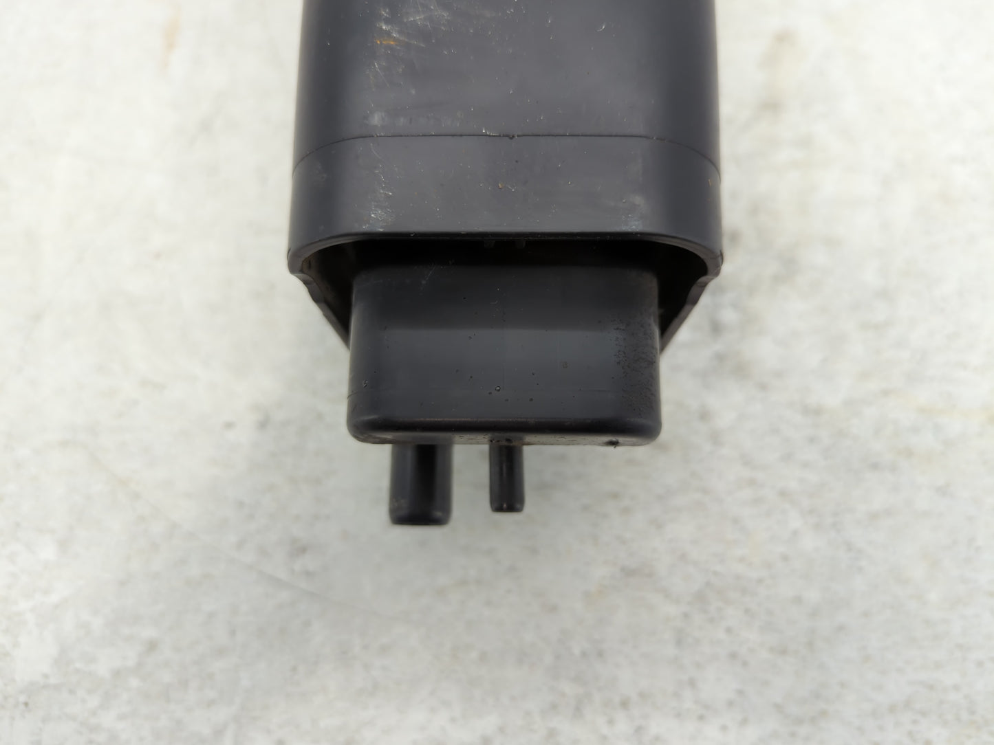 2000 Chevrolet Impala Fuel Vapor Charcoal Canister - Oemusedautoparts1.com