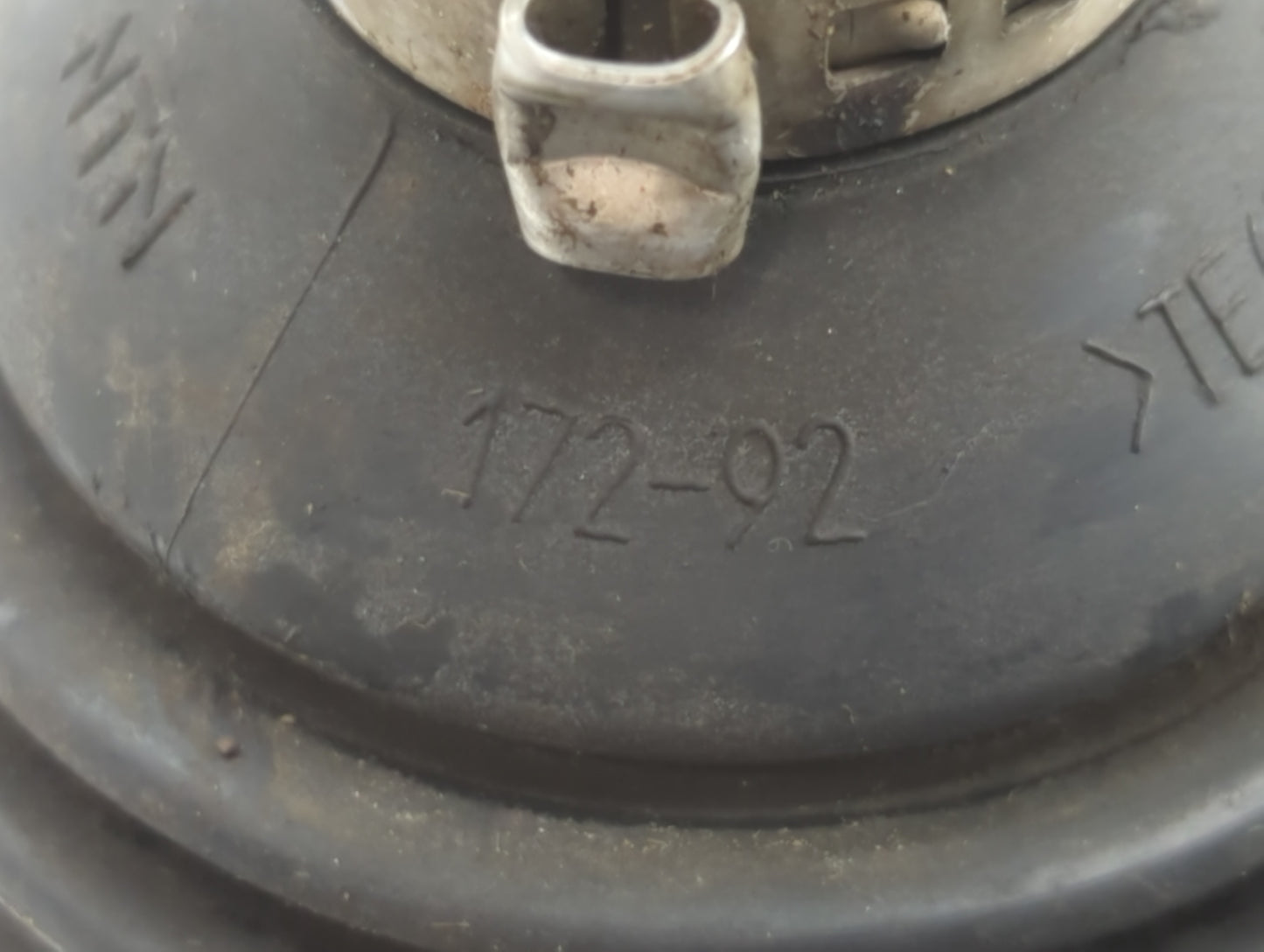 2000 Chevrolet Impala Axle Shaft Front Driver Cv C/v - Oemusedautoparts1.com