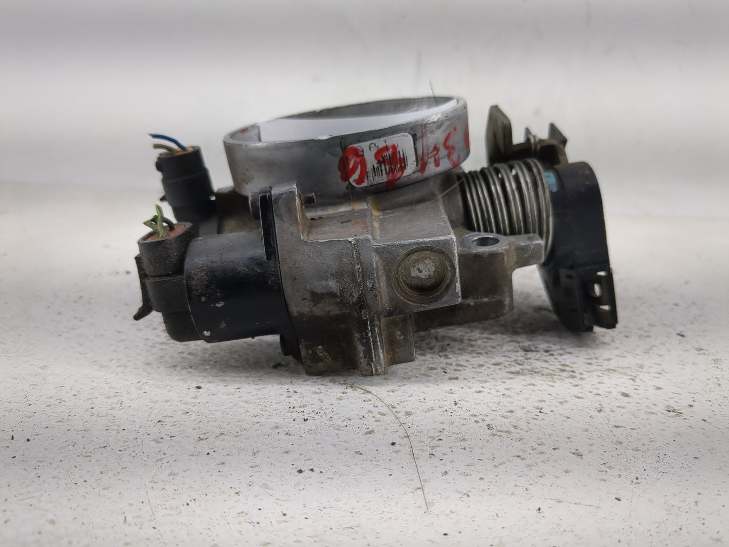 2000 Chevrolet Lumina Throttle Body Fits OEM Used Auto Parts - Oemusedautoparts1.com