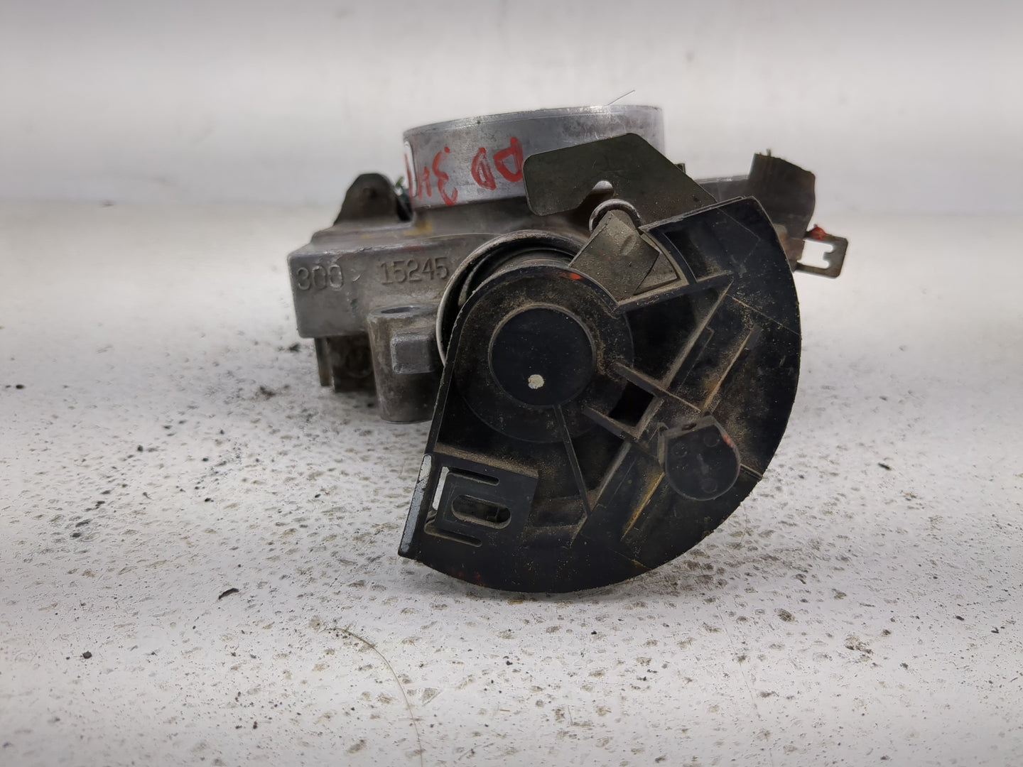 2000 Chevrolet Lumina Throttle Body Fits OEM Used Auto Parts - Oemusedautoparts1.com