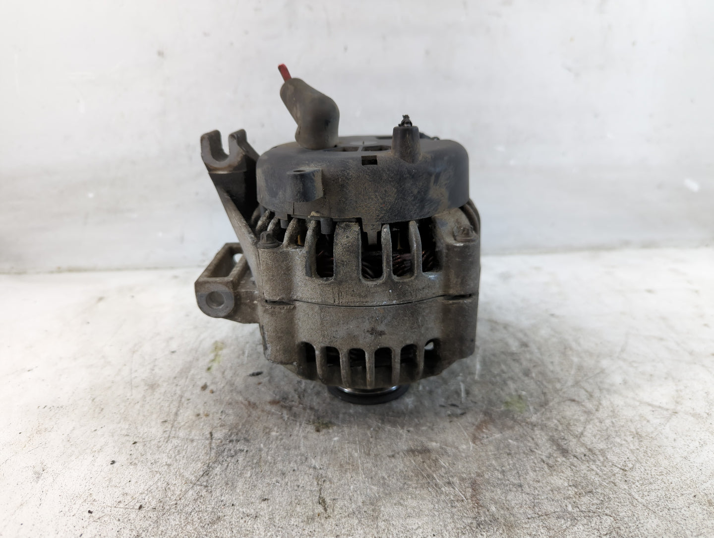 2000-2003 Chevrolet Malibu Alternator Replacement Generator Charging Assembly Engine OEM Fits Fits 2000 2001 2002 2003 OEM U