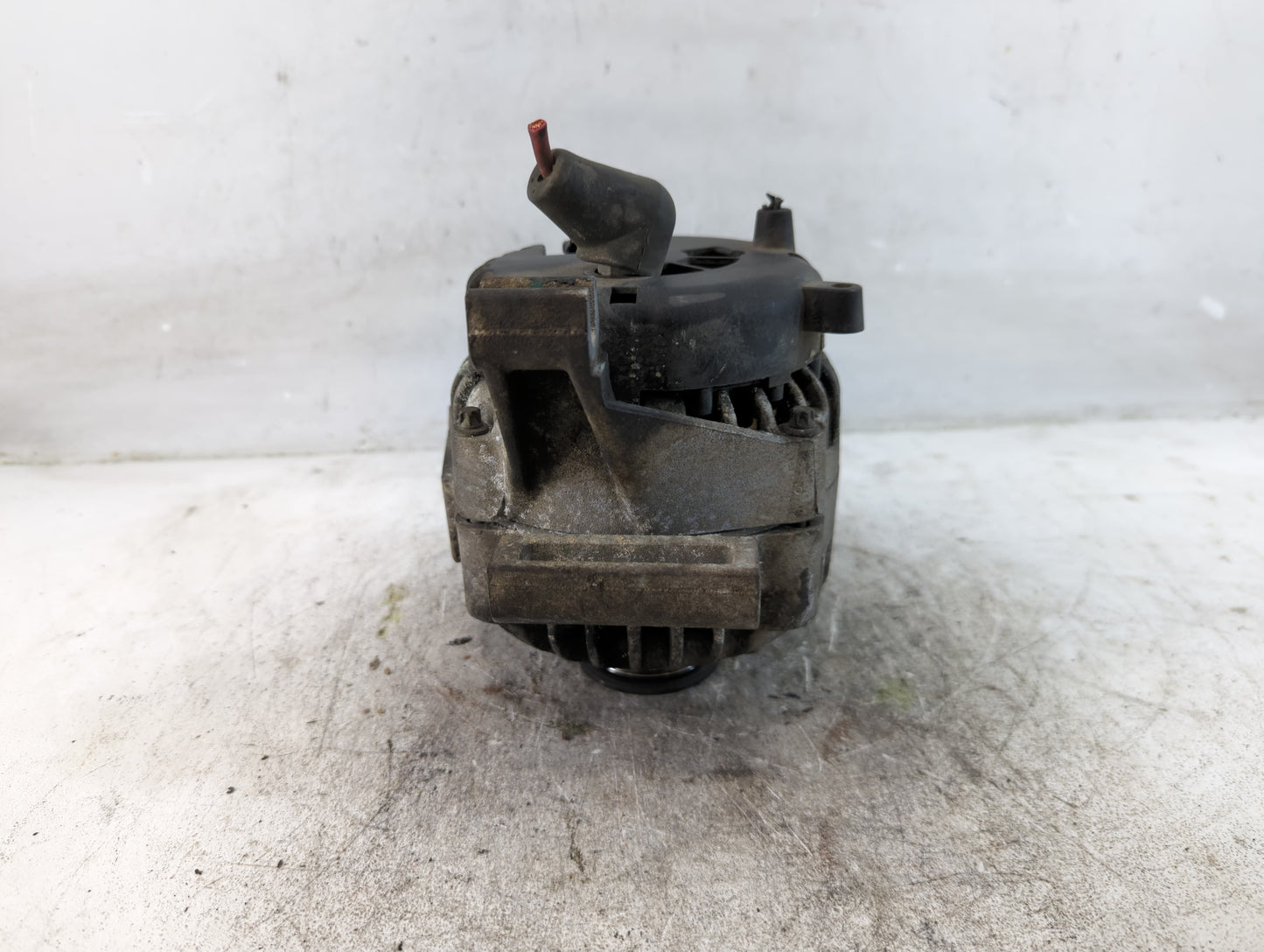 2000-2003 Chevrolet Malibu Alternator Replacement Generator Charging Assembly Engine OEM Fits Fits 2000 2001 2002 2003 OEM U