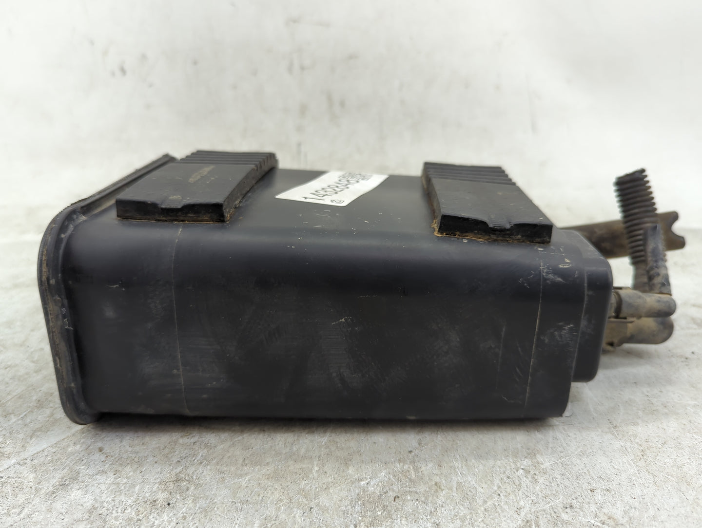 2000 Chevrolet Malibu Fuel Vapor Charcoal Canister - Oemusedautoparts1.com