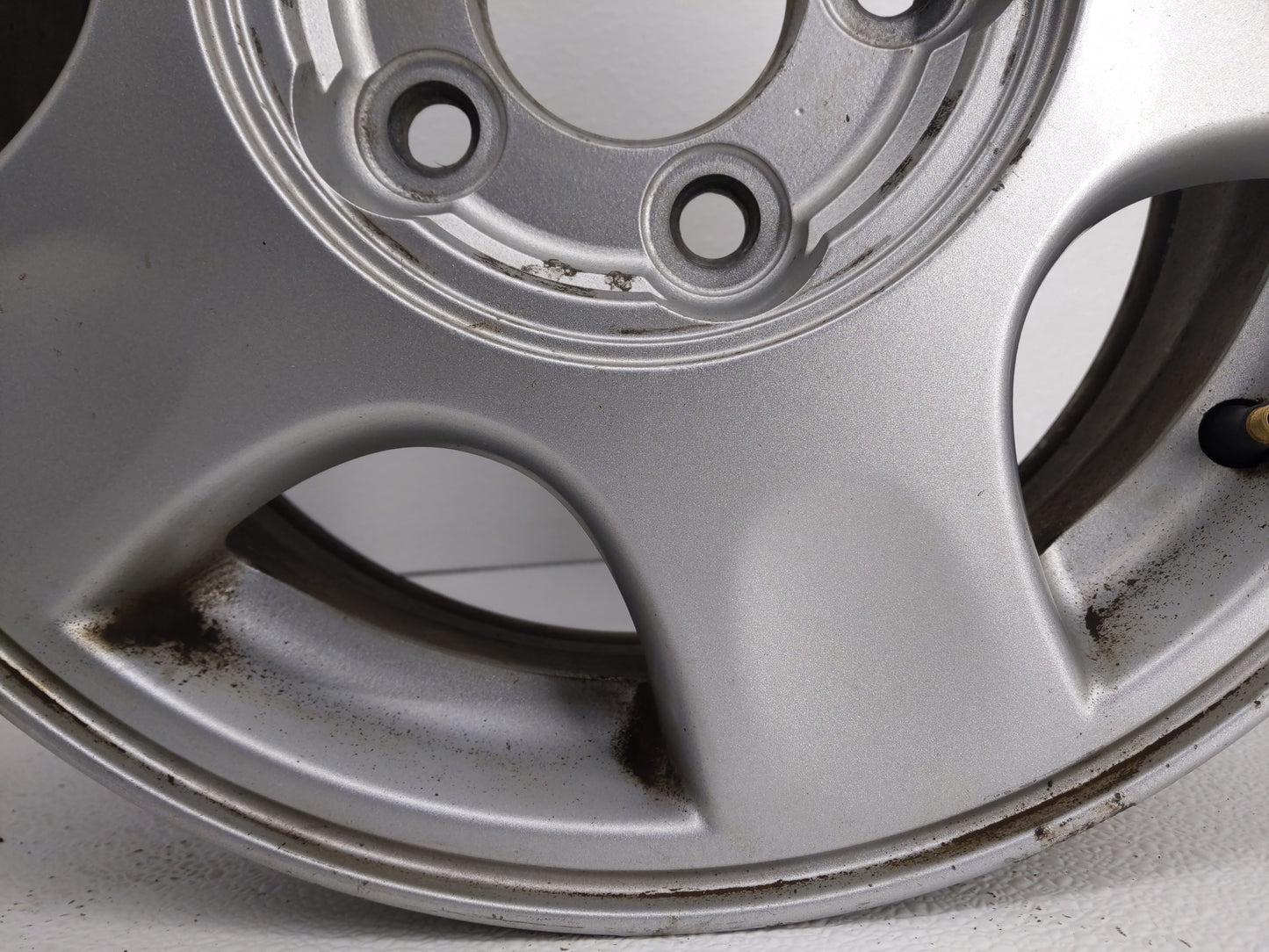 2000-2002 Chevrolet Malibu Oem Wheel Rim - Oemusedautoparts1.com