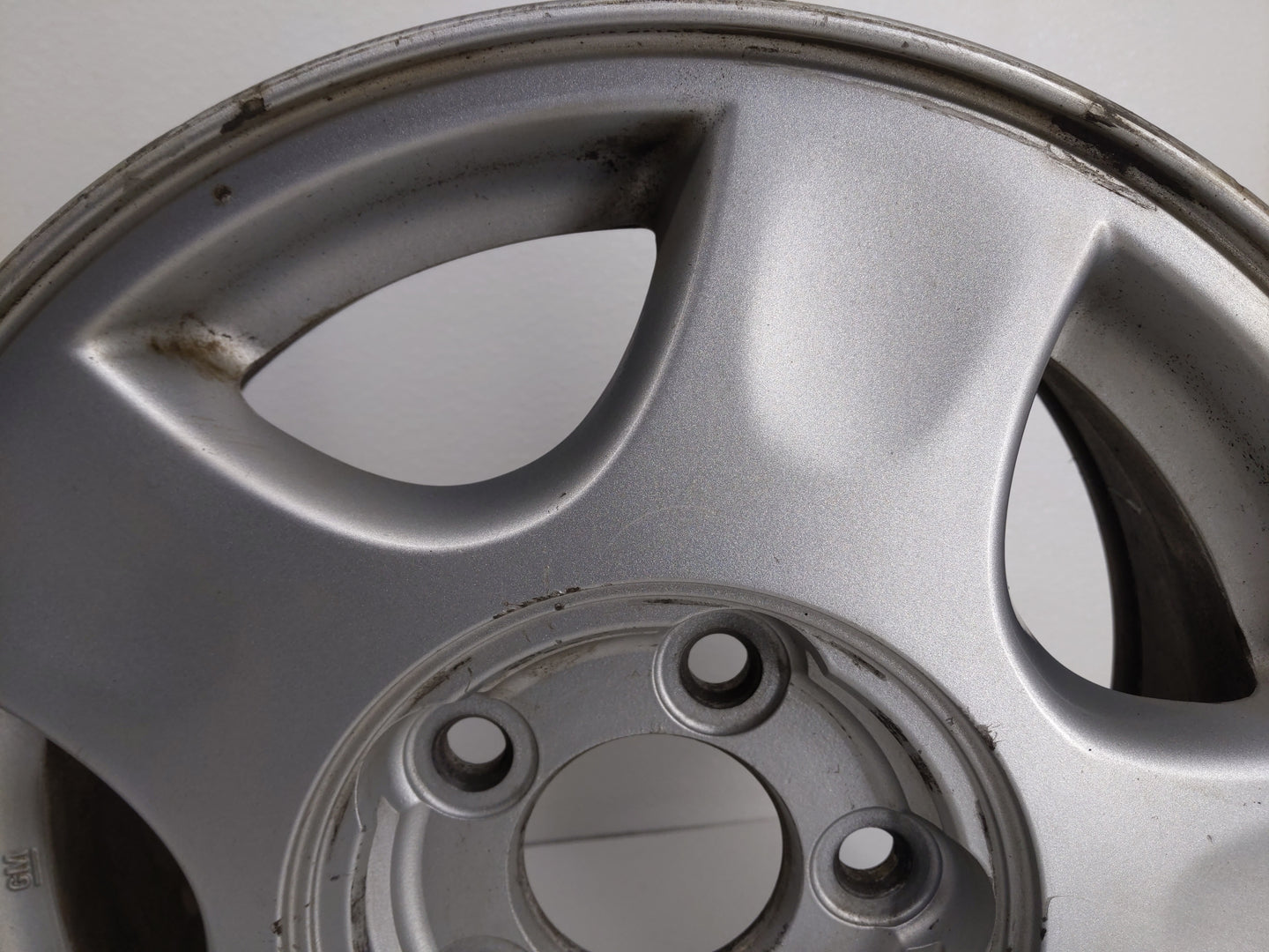 2000-2002 Chevrolet Malibu Oem Wheel Rim 794702 - Oemusedautoparts1.com