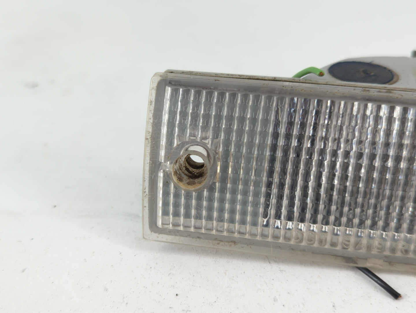 2000 Chevrolet Monte Carlo Passenger Right Oem Front Light Lamp - Oemusedautoparts1.com