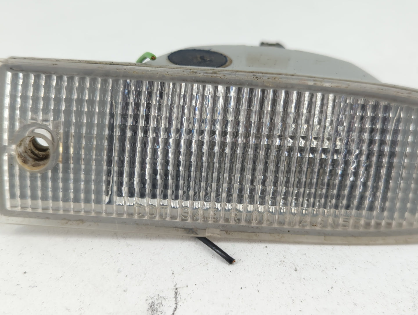 2000 Chevrolet Monte Carlo Passenger Right Oem Front Light Lamp - Oemusedautoparts1.com