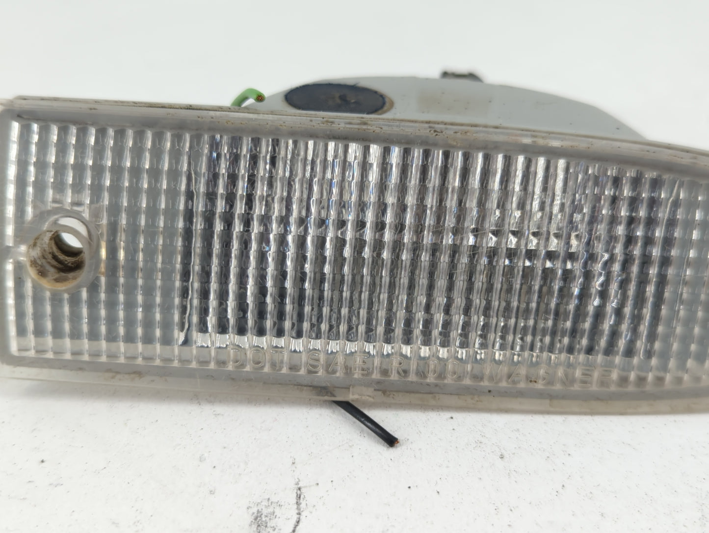 2000 Chevrolet Monte Carlo Passenger Right Oem Front Light Lamp - Oemusedautoparts1.com