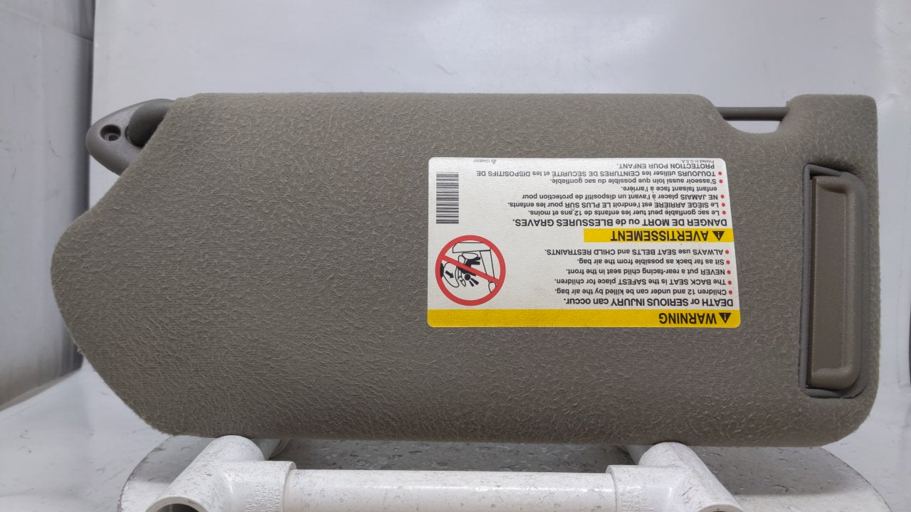 2000 Chevrolet Monte Carlo Sun Visor Shade Replacement Passenger Right Mirror Fits OEM Used Auto Parts - Oemusedautoparts1.c