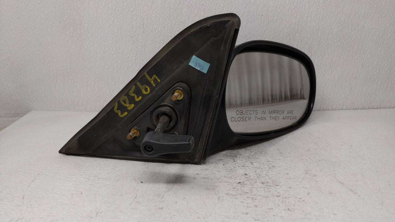 1998-2002 Chevrolet Prizm Passenger Side View Mirror - Right Door Mirror OEM Used - Oemusedautoparts1.com