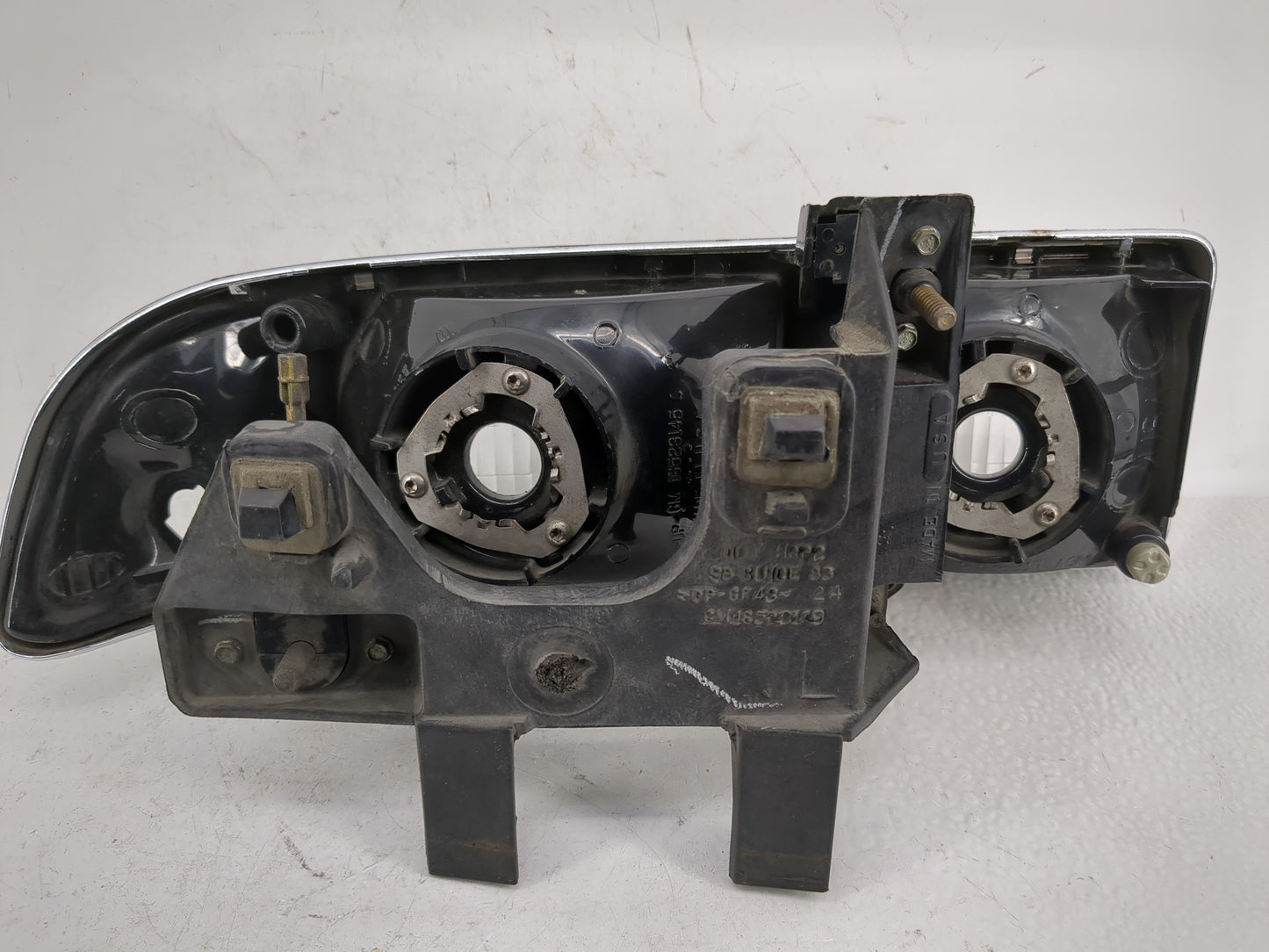 2000 Chevrolet S10 Driver Left Oem Head Light Headlight Lamp - Oemusedautoparts1.com