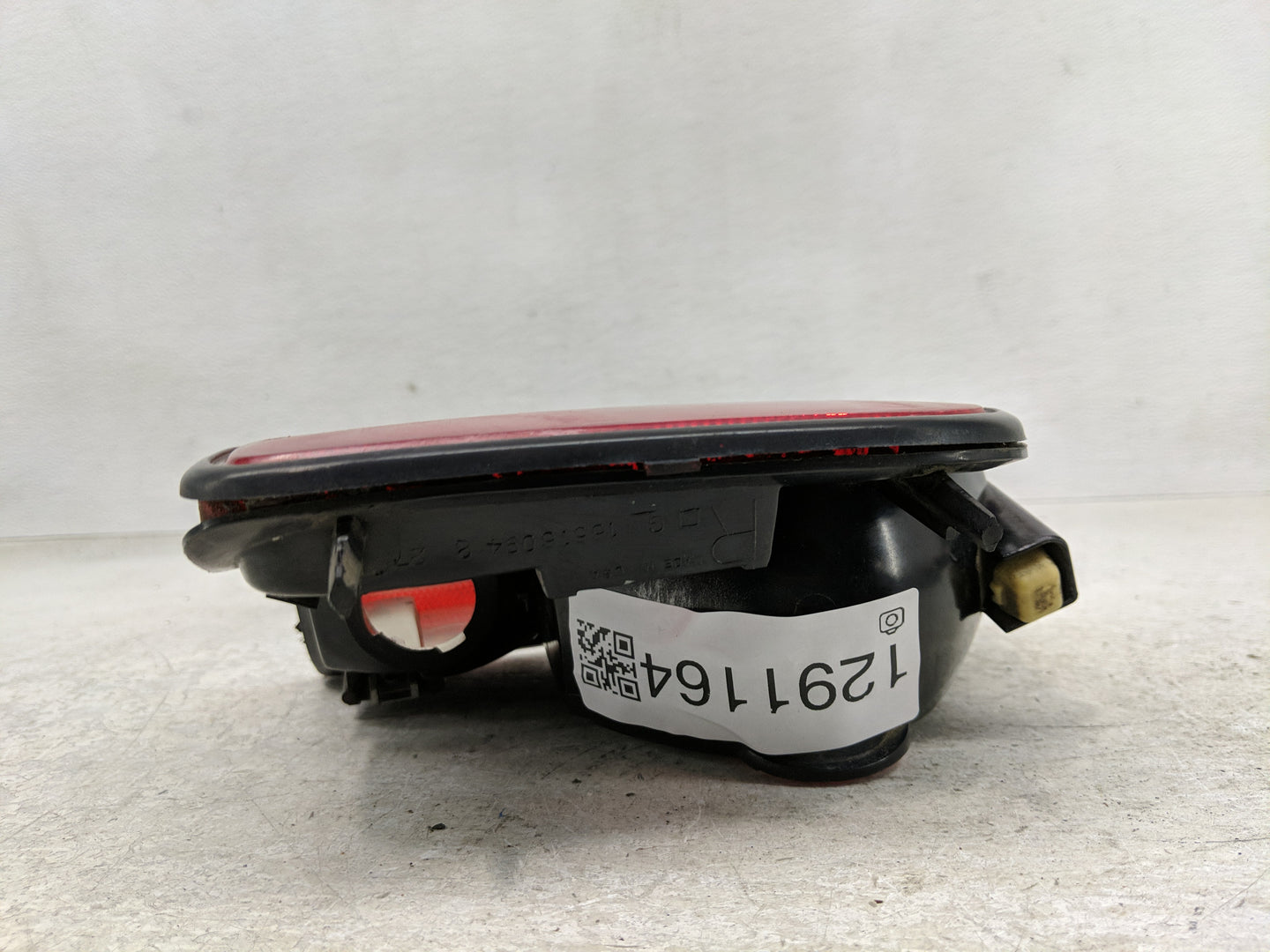 1994-2003 Chevrolet S10 Tail Light Assembly Passenger Right OEM P/N:16516094 2 Fits OEM Used Auto Parts - Oemusedautoparts1.