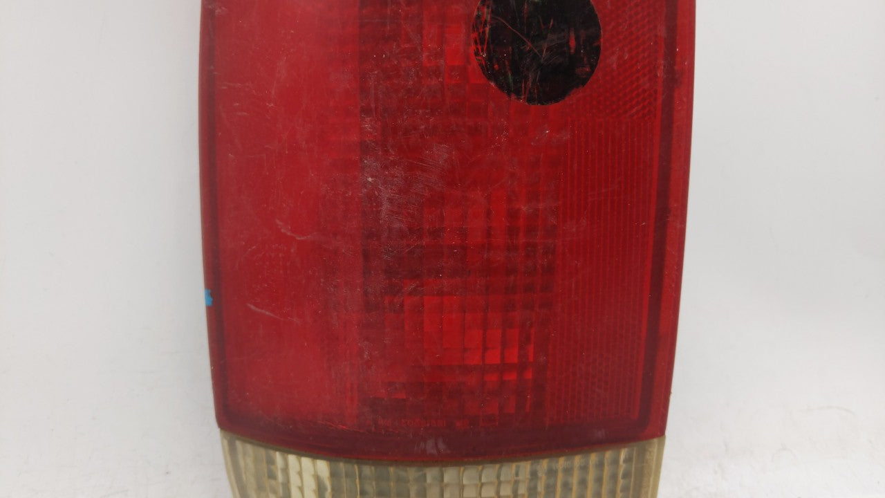 2000 Chevrolet S10 Tail Light Assembly Driver Left OEM P/N:16516093 16518499 Fits OEM Used Auto Parts - Oemusedautoparts1.co